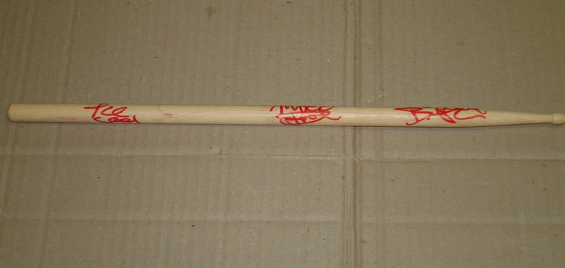 GREEN DAY Full Hand signed Autograph Tre Cool Drumstick With COA